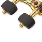 Clavijas de ébano del Clavijero Alice AOS-028CWP, destacando la terminación en dorado y el diseño ergonómico.